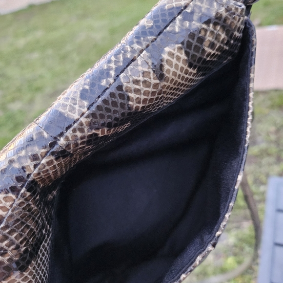 Coach snake skin crossbody bag - Picture 6 of 8